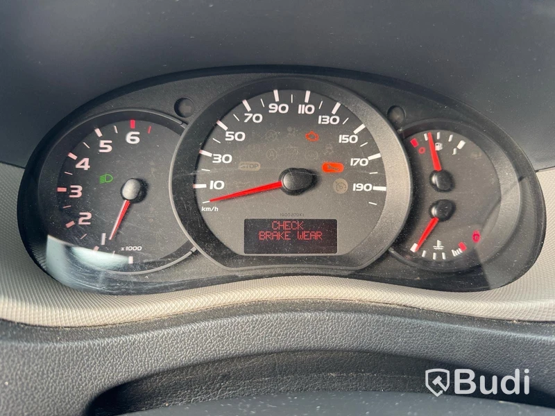 Skåpbil Renault Master 2,3 dci manuell -2015 | Reparationsobjekt