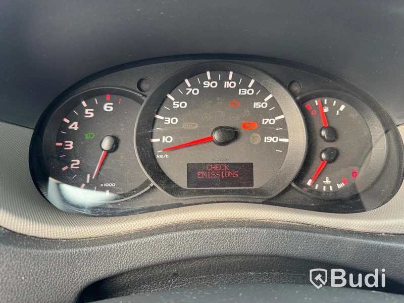 Skåpbil Renault Master 2,3 dci manuell -2015 | Reparationsobjekt
