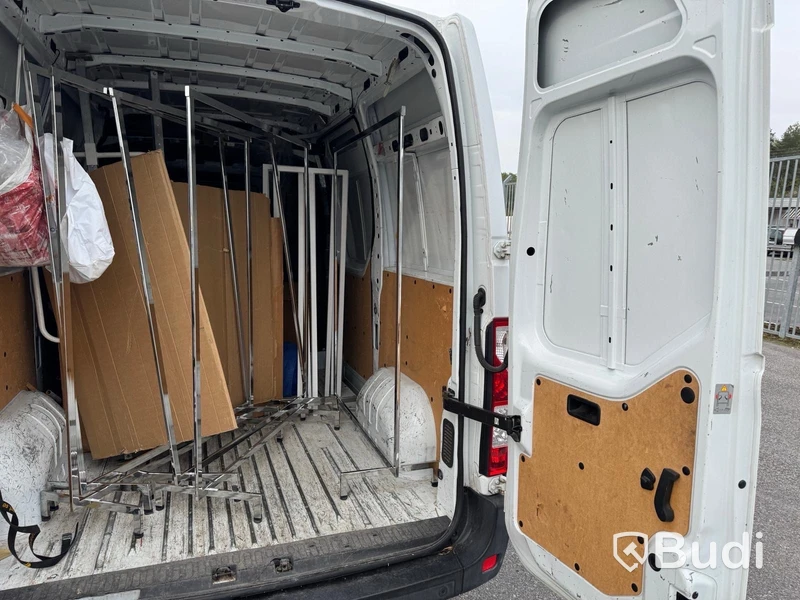 Skåpbil Renault Master 2,3 dci manuell -2015 | Reparationsobjekt