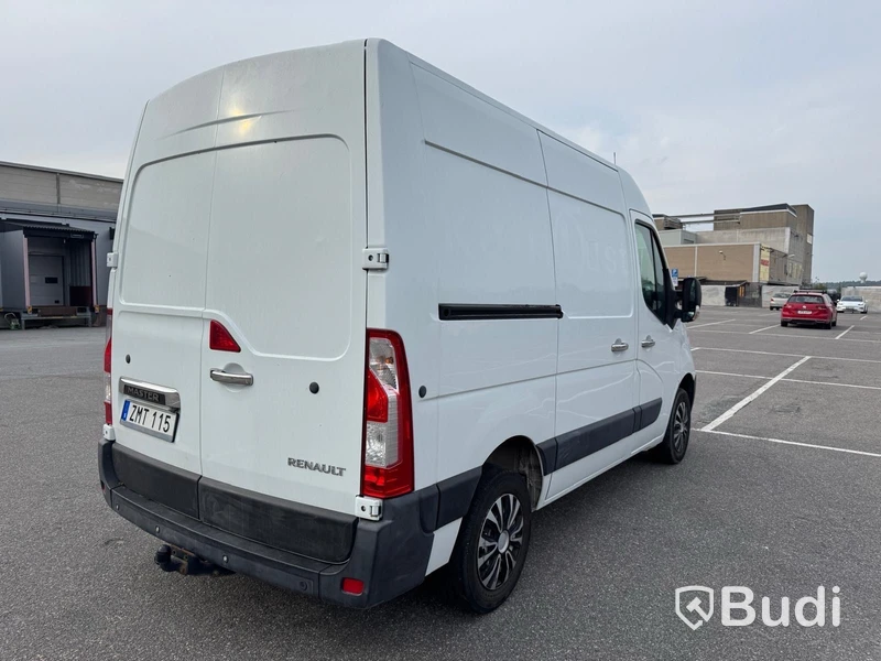 Skåpbil Renault Master 2,3 dci manuell -2015 | Reparationsobjekt