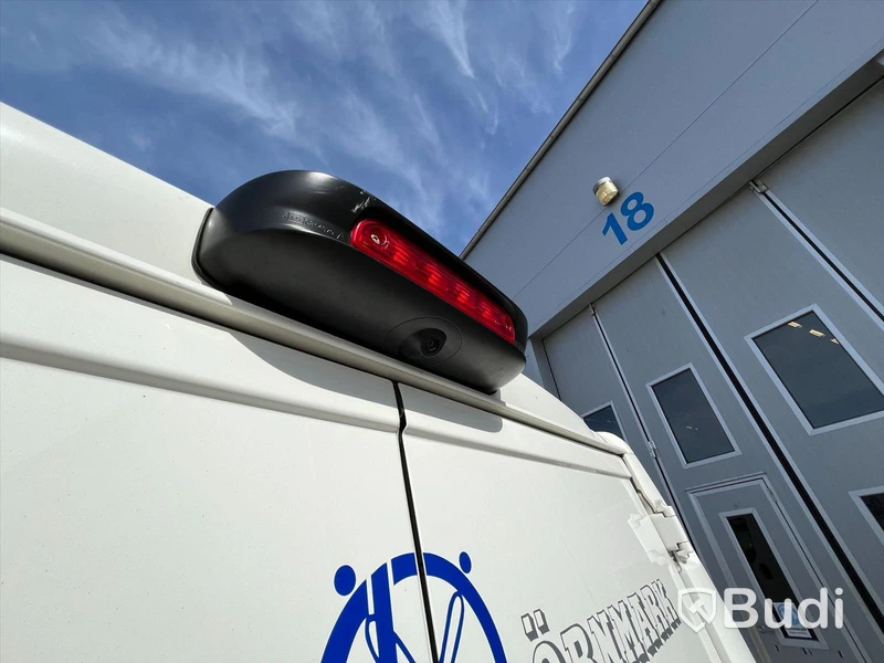 Lätt lastbil Peugeot Boxer Van 335 2.2 BlueHDi | Manuell | 140hk | 2021