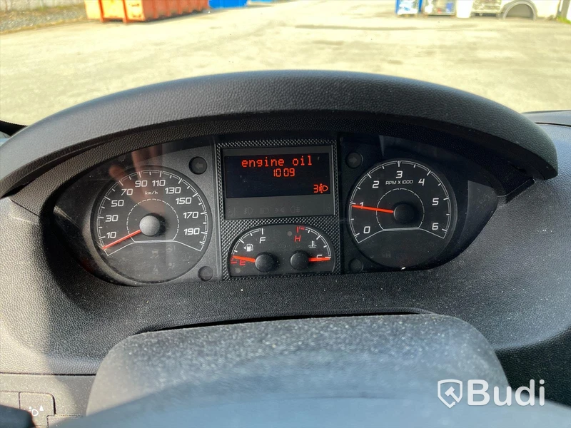 Lätt lastbil Peugeot Boxer Van 335 2.2 BlueHDi | Manuell | 140hk | 2021