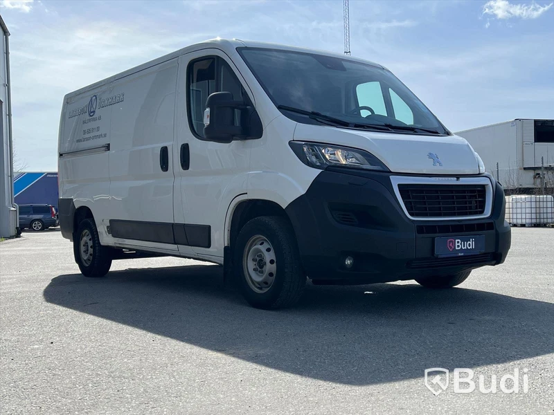 Lätt lastbil Peugeot Boxer Van 335 2.2 BlueHDi | Manuell | 140hk | 2021