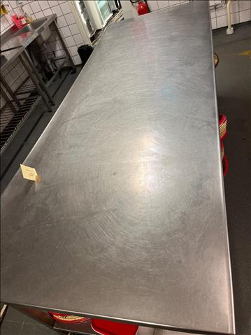 Stort Rostfritt arbetsbord på hjul