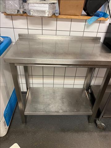 Rostfri arbetsbänk 