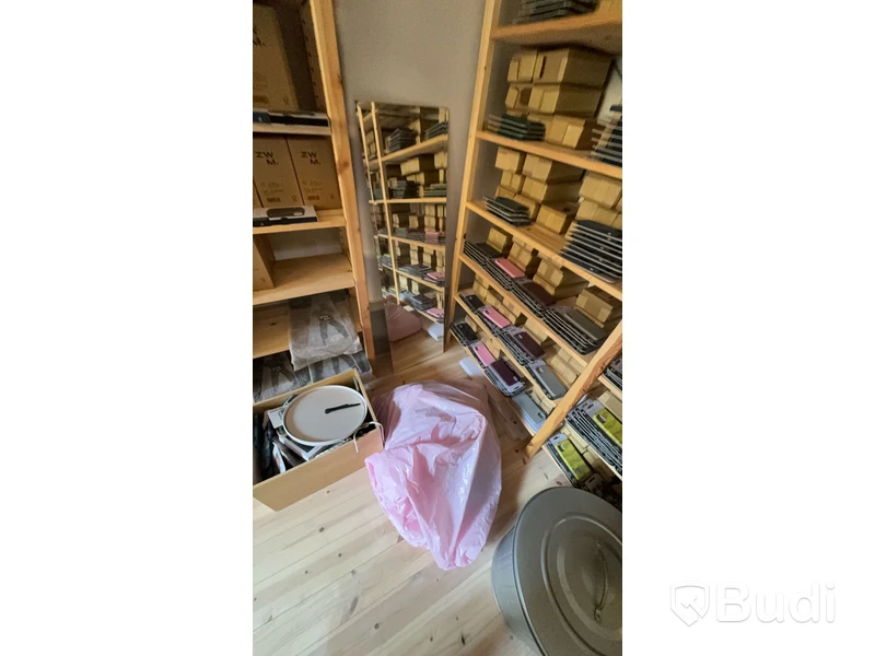 6st sektioner trähylla