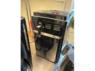 Kaffemaskinen DeLonghi, Magnifica S inkl. Braun vattenkokare och Philips kaffebryggare