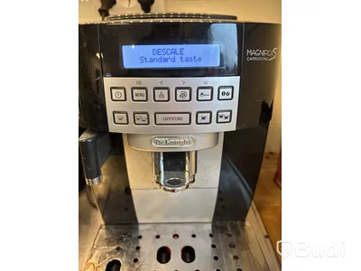 Kaffemaskinen DeLonghi, Magnifica S inkl. Braun vattenkokare och Philips kaffebryggare