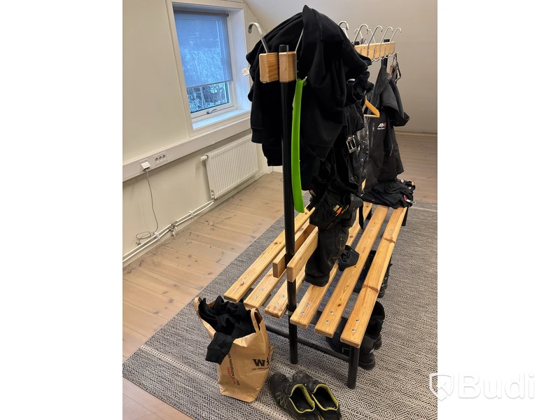 Klädbänk inkl. matta
