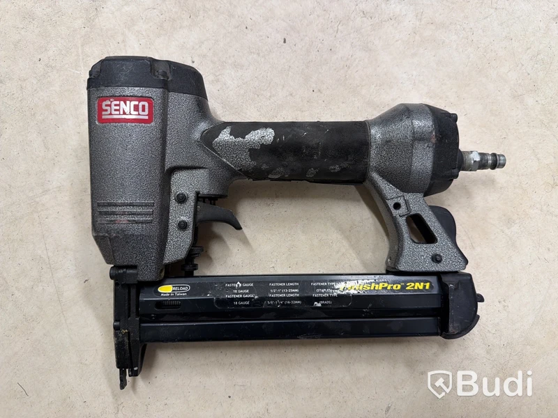 2 st Dyckertpistol Senco Finishpro 2N1 samt okänt märke