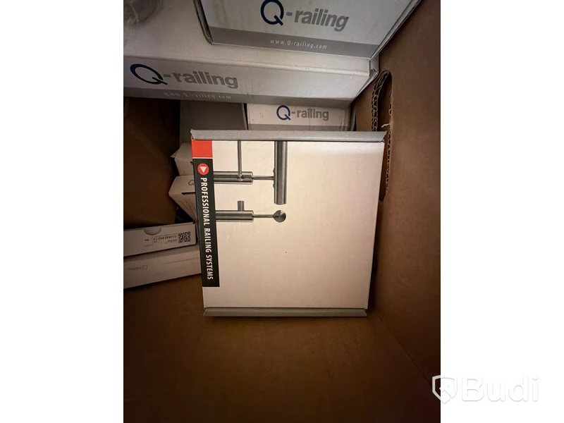 Räckesdetaljer parti Railing system Q-railing med blandade objekt