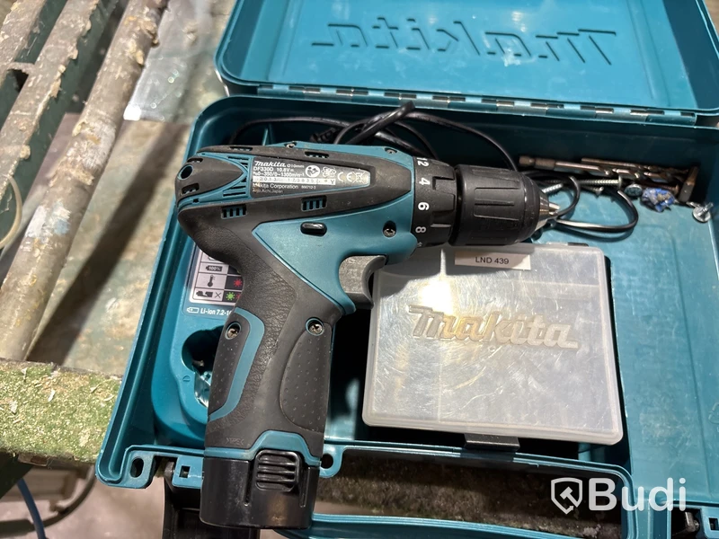 Borrskruvdragare Makita DF330D inkl. batteriladdare