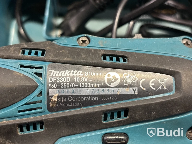 Borrskruvdragare Makita DF330D inkl. batteriladdare