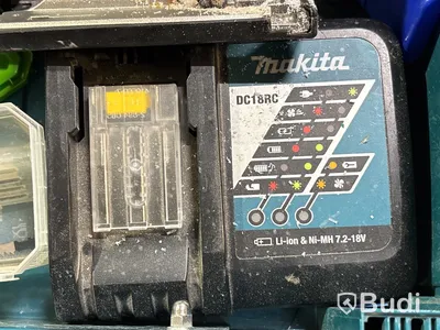 Sticksåg Makita DJV181 inkl. batteriladdare
