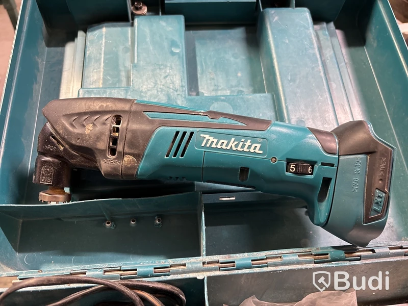 Multiverktyg Makita BTM50inkl. batteriladdare och 2 st. batterier