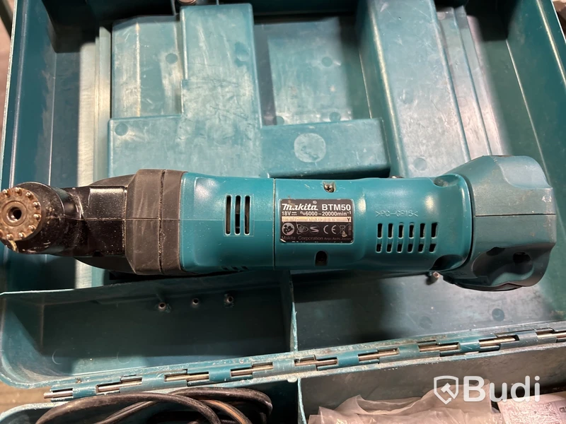 Multiverktyg Makita BTM50inkl. batteriladdare och 2 st. batterier