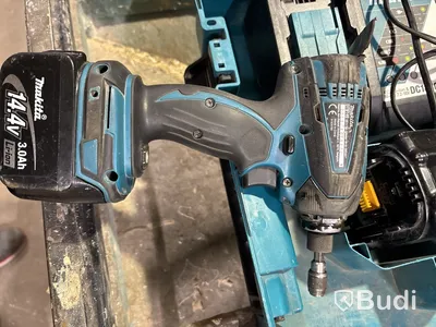 Slagskruvdragare Makita DTD146 inkl. laddare och batteri