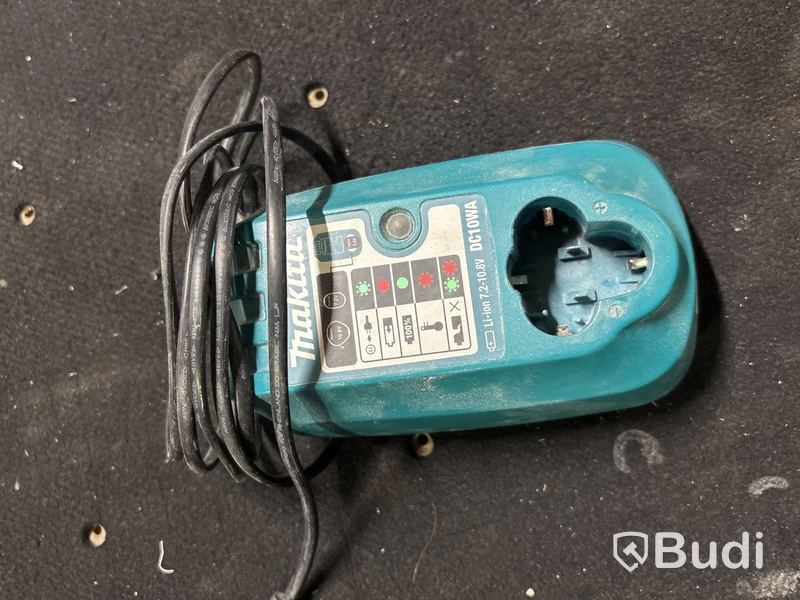 Skruvdragare Makita, DF030D inkl. laddare och batteri