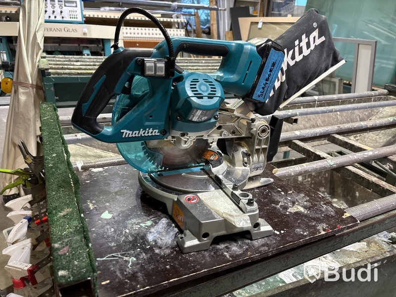 Kap-och geringsså Makita, DLS600, inkl. batteri