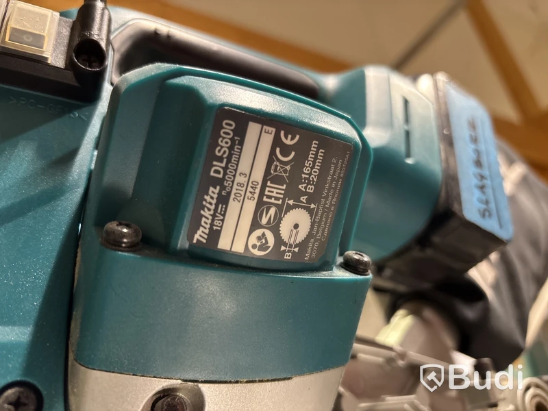 Kap-och geringsså Makita, DLS600, inkl. batteri