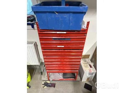 Parti med diverse tillbehör
