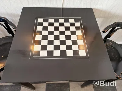 Bord med spelbräden