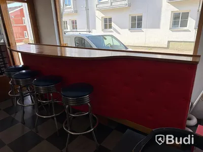 Bardisk med barpallar