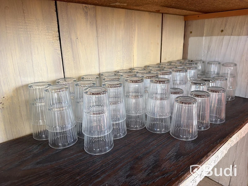 Div koppar och glas