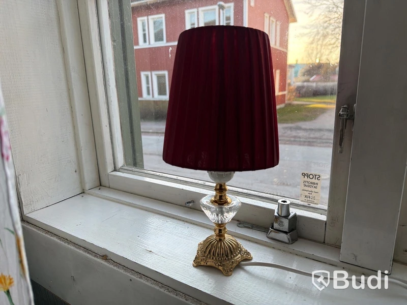 Div fönsterlampor
