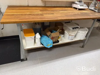 Bakbord / arbetsbänk