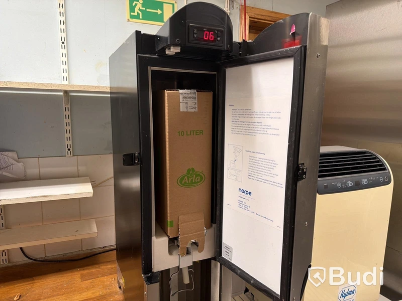 Mjölkkyl/dispenser