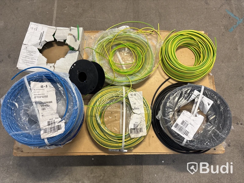 1 pall med blandad elkabel
