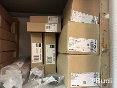 Stort parti elkomponenter