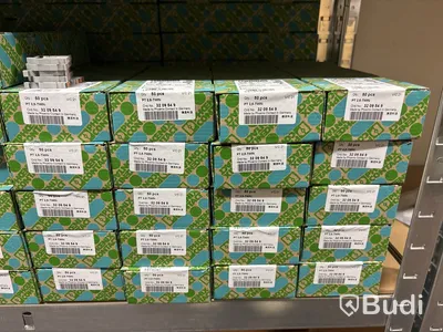 Stort parti elkomponenter