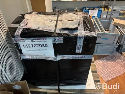Nytt rostfritt väggskåp | 700x700x300 mm