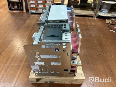 2 st chassi Siemens 3WL9211-2FB21-0BN1 & 3WL92124FB311BH1Z