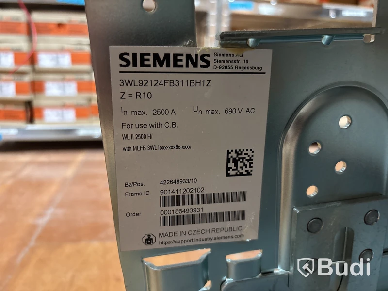 2 st chassi Siemens 3WL9211-2FB21-0BN1 & 3WL92124FB311BH1Z
