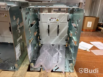 2 st chassi Siemens 3WL9211-2FB21-0BN1 & 3WL92124FB311BH1Z