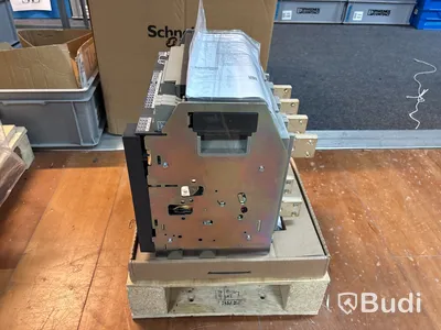 1 st Schneider MasterPact