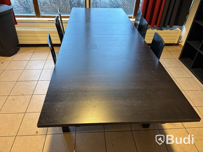 Matsalsmöblemang