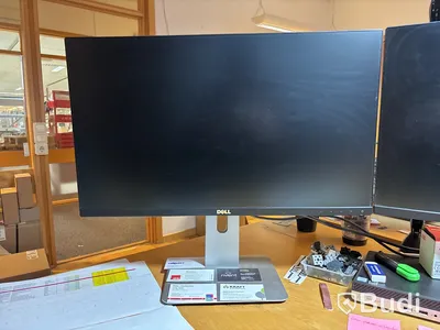 3 st monitorer Dell & Philips