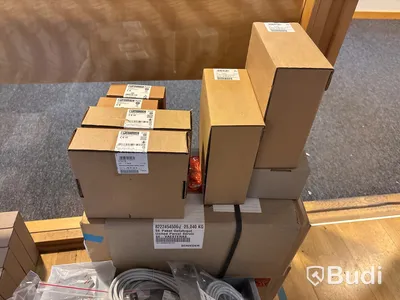 Installationsmaterial på kontoret