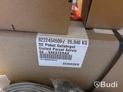 Installationsmaterial på kontoret