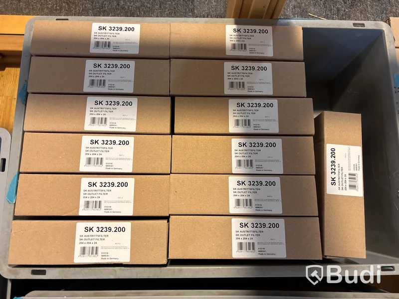 Installationsmaterial på kontoret