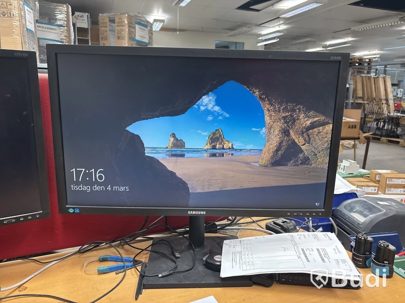 2 st monitorer Samsung