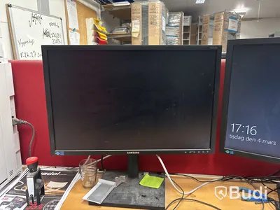 2 st monitorer Samsung