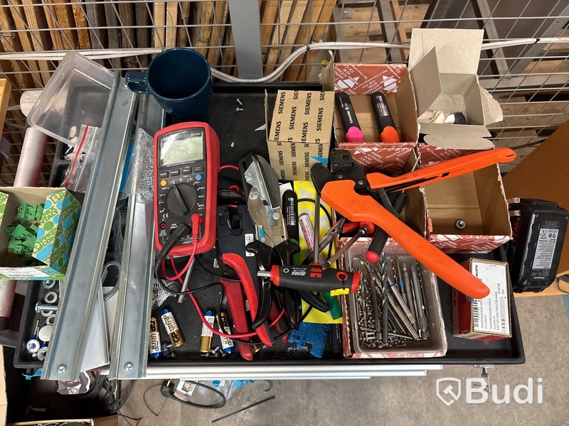 Verktygsvagn Wurth med innehåll