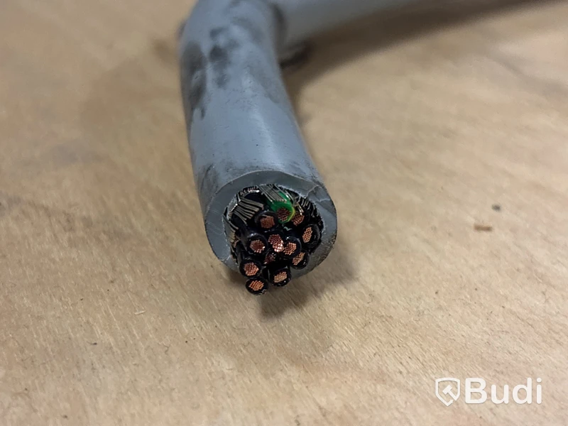 4 st rullar kabel