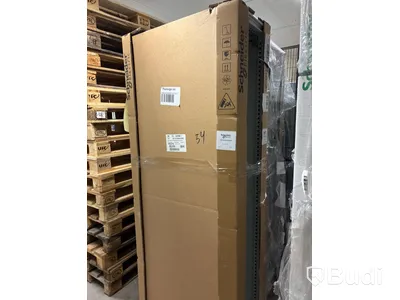2 st nya golvskåp Schneider NSYSF20840SIDSE