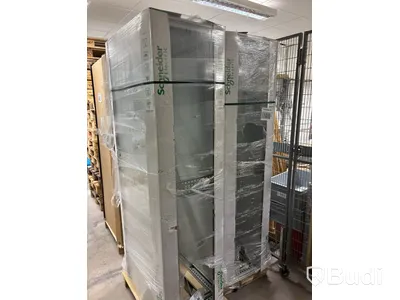 2 st nya golvskåp Schneider NSYSF20850SIDSE